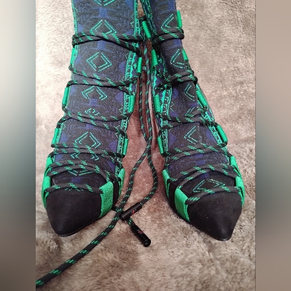 Patterned Green and Black Ankle Boots. New Without Tag - Picture 9 of 15